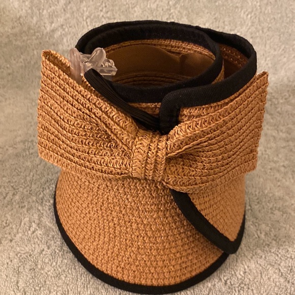 Chico’s EUC Foldable/Adjustable Sun Hat - Picture 4 of 5